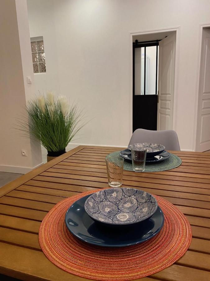 La Maison D'Angelique - Colocation Hoteliere A 150M Gare Tgv- Grande Cuisine Equipee & Salon - Fibre - Netflix Niort Exteriör bild