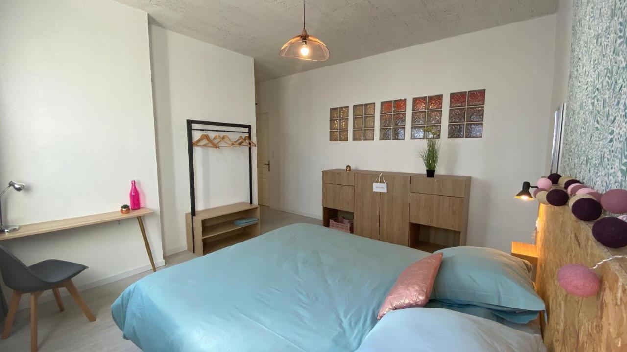 La Maison D'Angelique - Colocation Hoteliere A 150M Gare Tgv- Grande Cuisine Equipee & Salon - Fibre - Netflix Niort Exteriör bild
