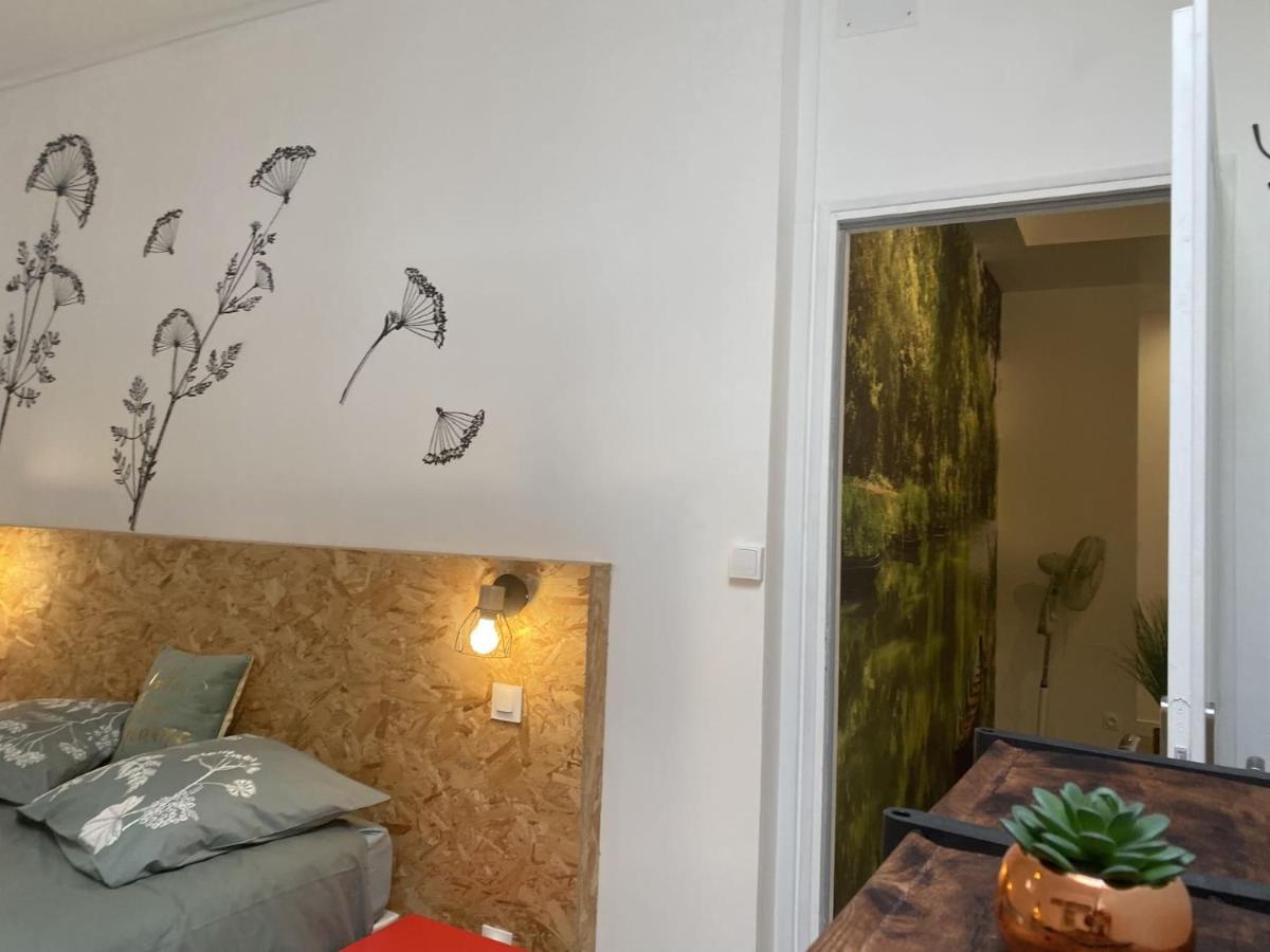 La Maison D'Angelique - Colocation Hoteliere A 150M Gare Tgv- Grande Cuisine Equipee & Salon - Fibre - Netflix Niort Exteriör bild